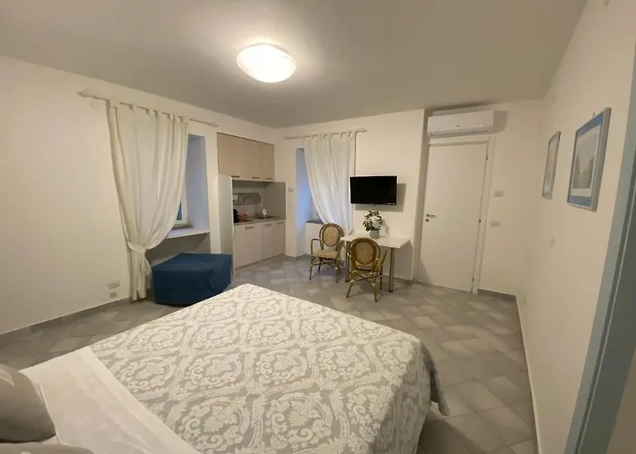 William Apartment 2 Sorrento